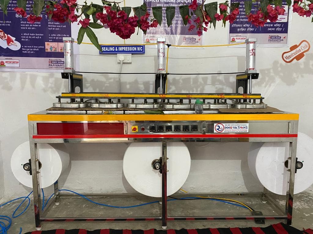 Ultra Thin Semi-Automatic Sanitary Pad Machine